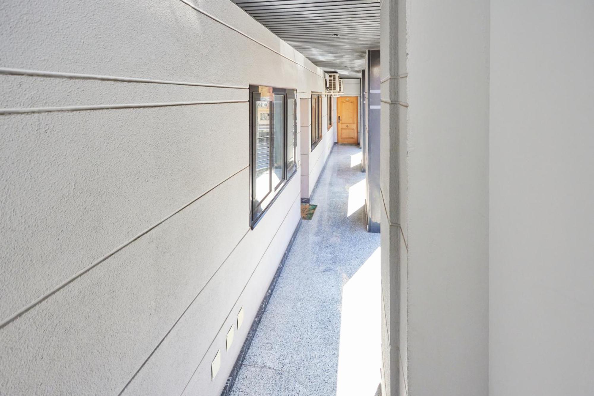 Alojamiento Santa Rosa Madrid Exterior foto